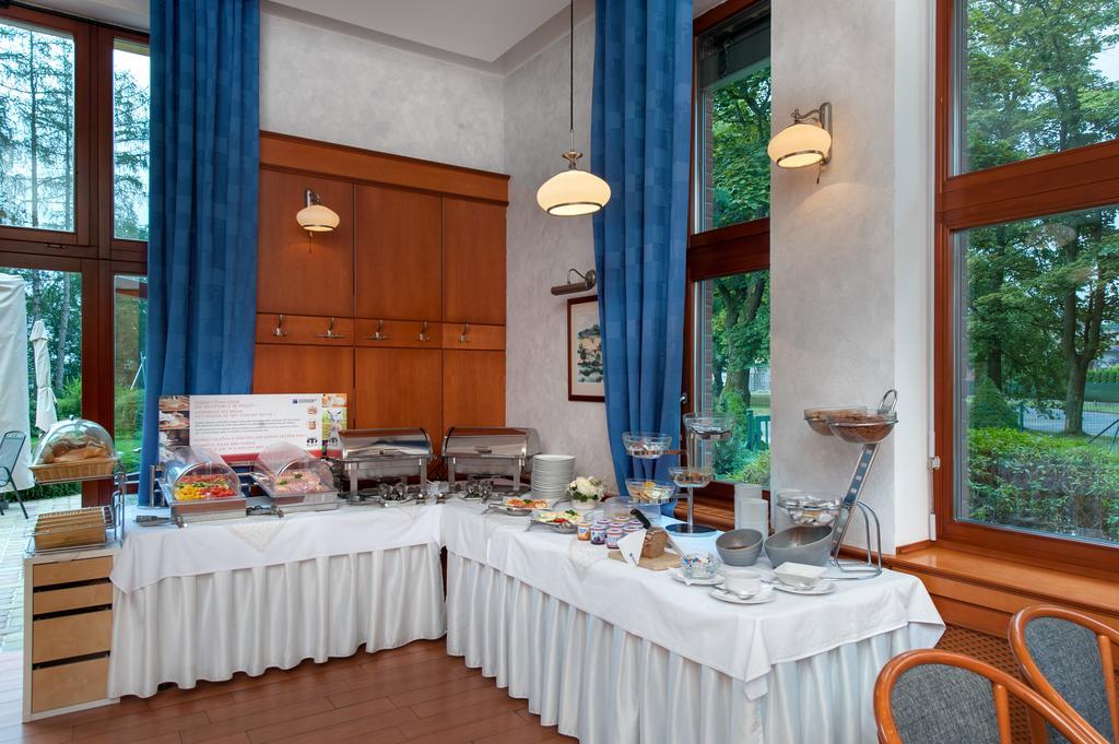 April Hotel Panorama Rychnov nad Kneznou Εξωτερικό φωτογραφία