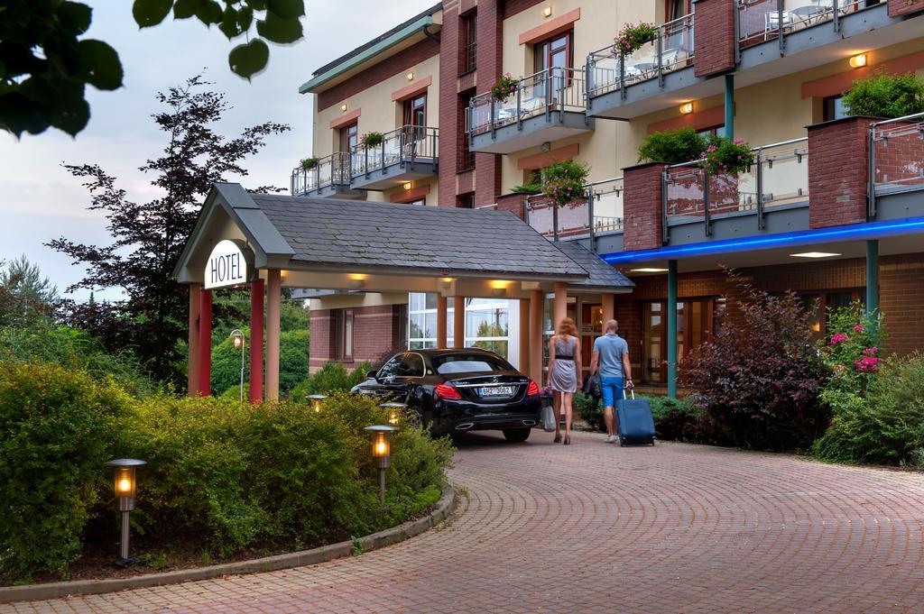 April Hotel Panorama Rychnov nad Kneznou Εξωτερικό φωτογραφία