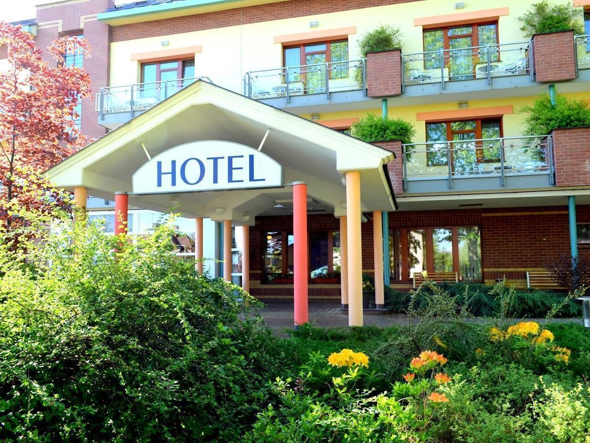 April Hotel Panorama Rychnov nad Kneznou Εξωτερικό φωτογραφία